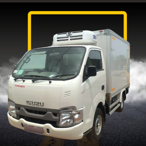 mobil box pendingin isuzu traga 