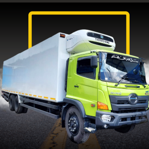 truk box pendingin hino fn 260 jw 